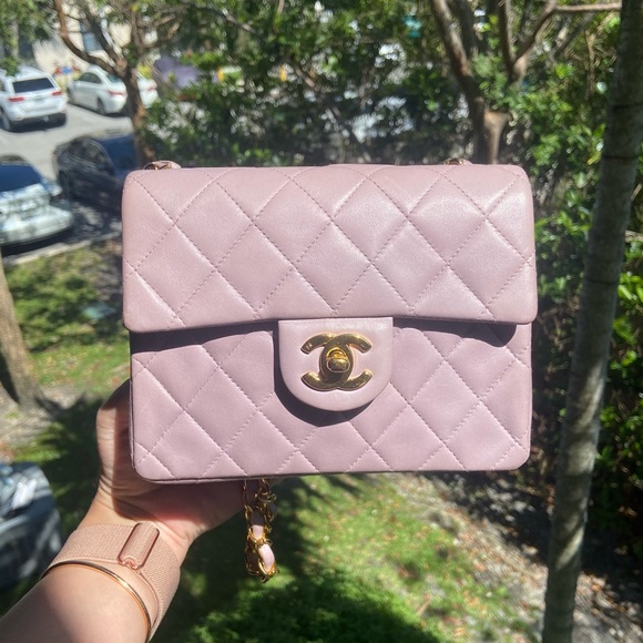 Vintage Chanel Lambskin Lavender Mini Square Flap Bag - Picture 2 of 15